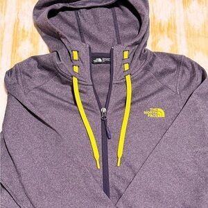The North Face Women’s Small Purple Zip Up Hoodie Sweatshirt Jacket